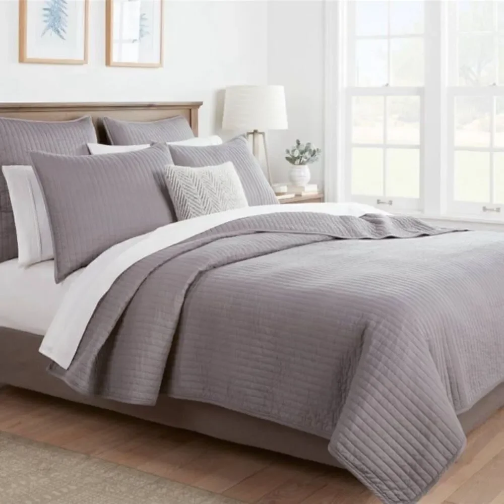 Threshold Washed Santeen Bed Quilt Blanket